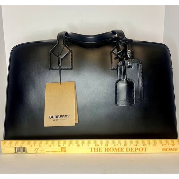 NWT Burberry Cube Duffle Bag - Picture 7 of 9